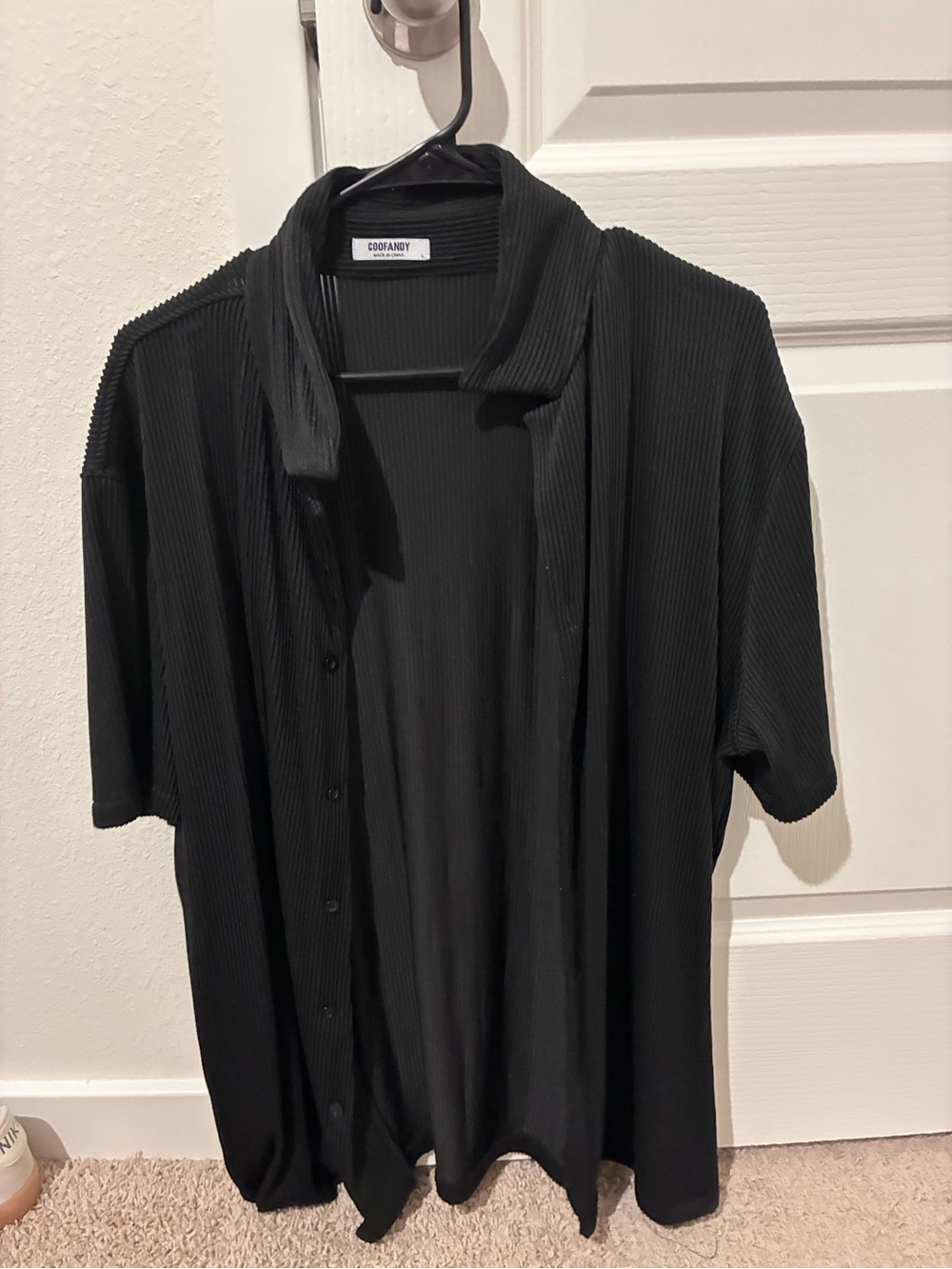 COOFANDY Men's Black Short-Sleeve Ribbed Button-Down Shirt